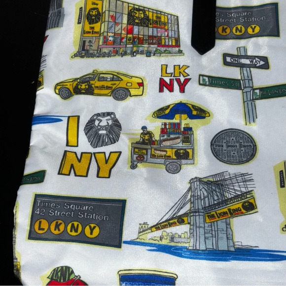 Disney Lion King New York Tote Bag Broadway Musical Souvenir Large Zipper - Picture 4 of 9